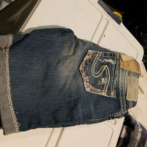 Silver Tuesday shorts